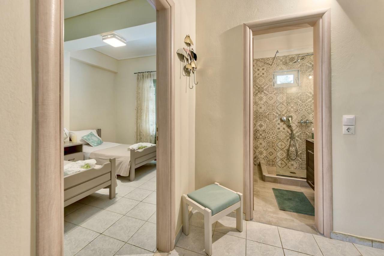 Kallas Apartments Laganas Bagian luar foto